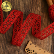 Кружево вязаное - красный. 15 мм фото