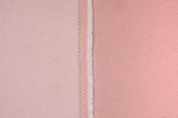 Джинсовая ткань однотонная - пудрово-розовая (брак: грязь) - фото №2