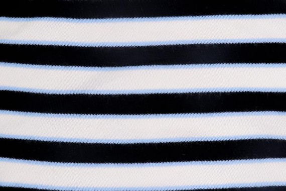 Джерси с рисунком - черно-белый и голубой, полоса - фото №3